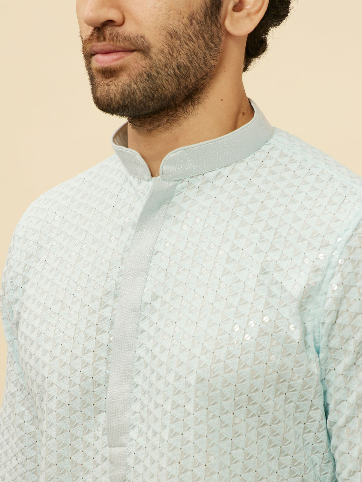 alt message - Manyavar Men Powder Blue Chikankari Sequinned Kurta Set image number 1